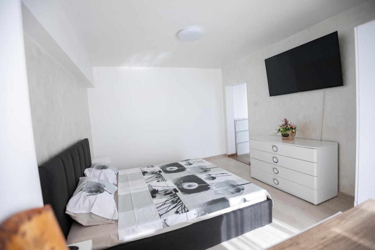 Apartament Central Târgu Jiu Exterior foto